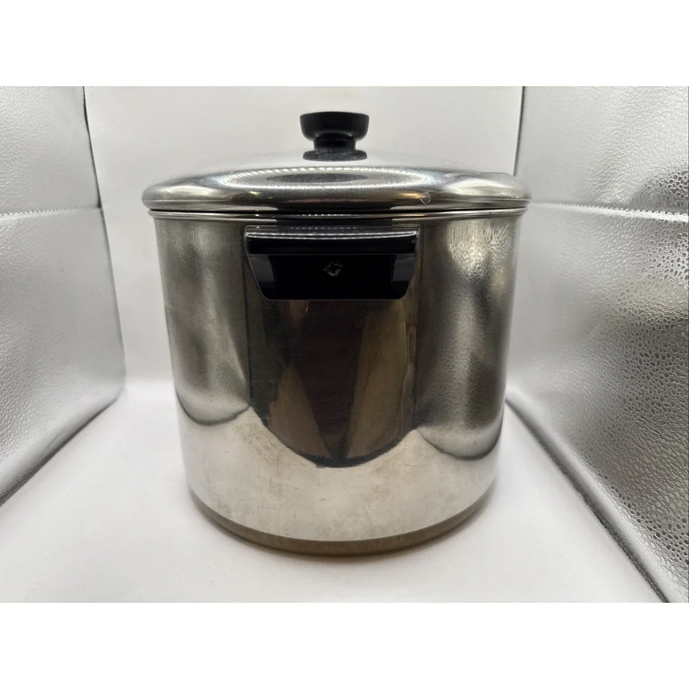 Vintage Revere Ware 1801  8 Qt. Copper Bottom  Stock Pot w/Lid Clinton ILL. USA